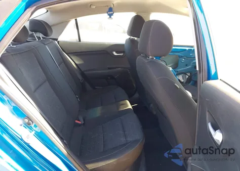 2021 Kia Rio S z USA, uszkodzony, nr VIN 3KPA24AD9ME365734